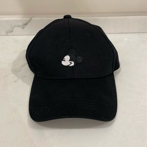 Mickey Mouse Baseball 1OO% Cotton Embroidery Adjustable Baseball Hat